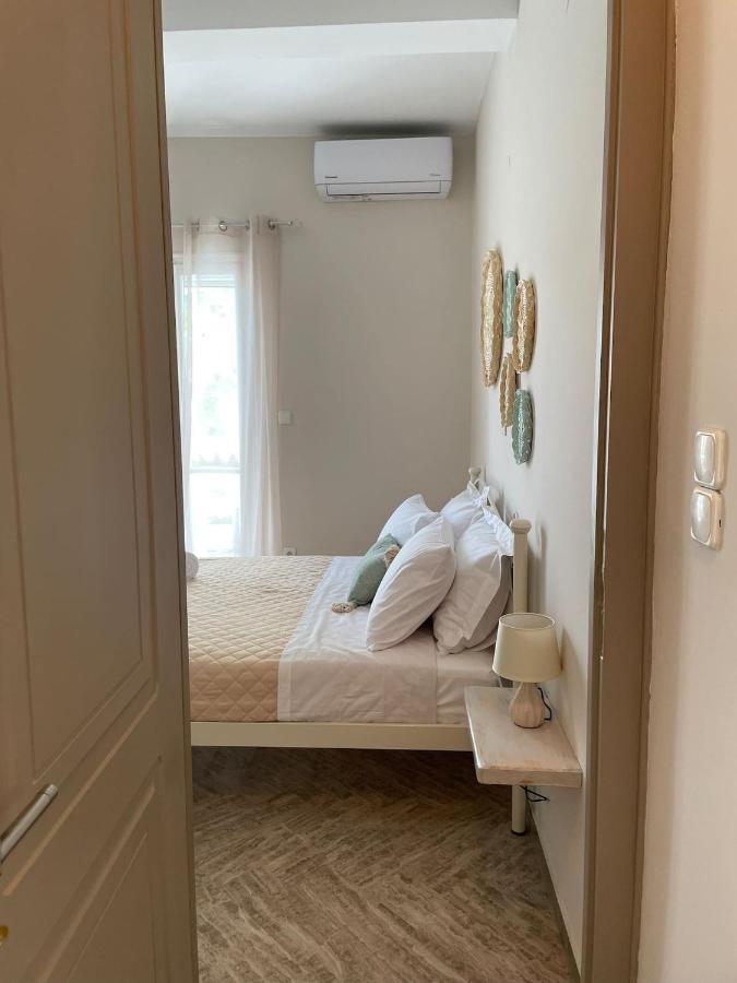 Θἔρως Apartment Tinos Exterior photo